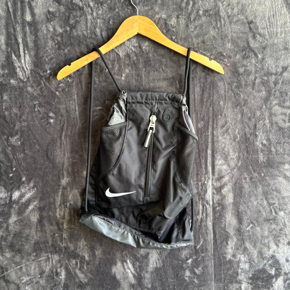 Vintage 2000s Nike Draw String Backpack Color Black